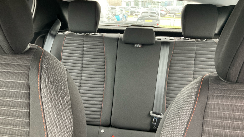 Peugeot 208 1.2 PureTech Active Premium 5dr Petrol Hatchback